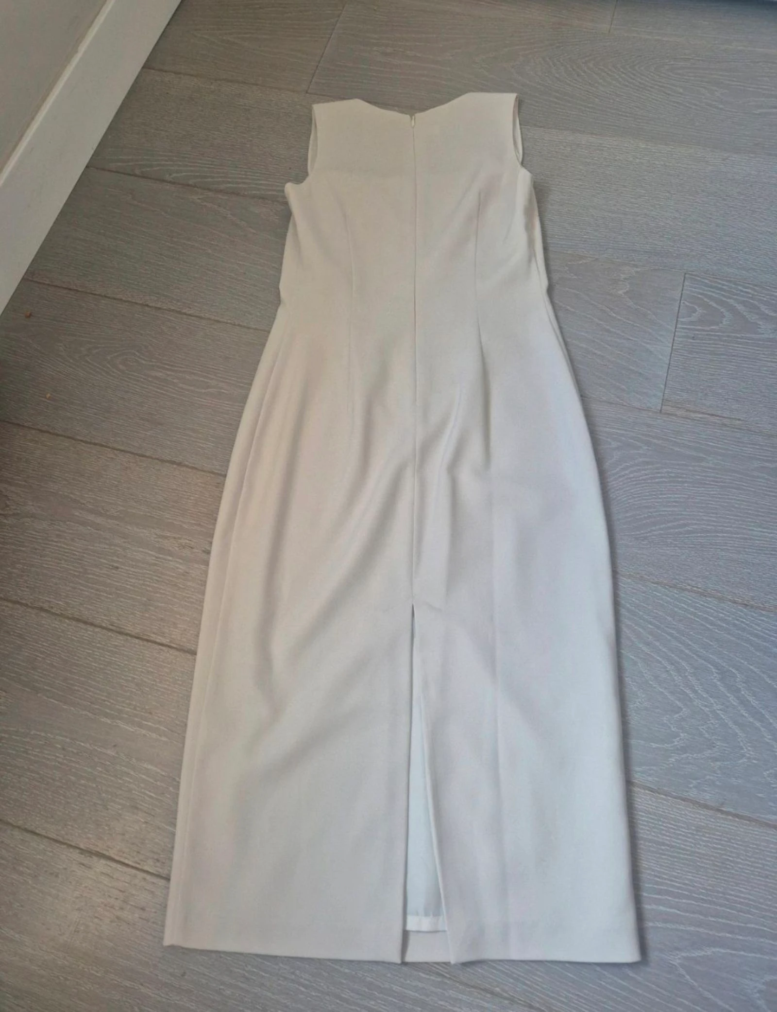 Vestido branco rasgado. Mango. Tamanho M – photo 8